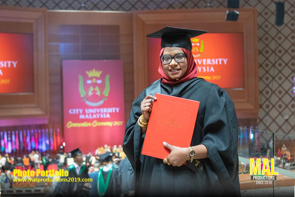 Gaduation Convocation Putrajaya Family Portfolio MAL 2019 -1.webp